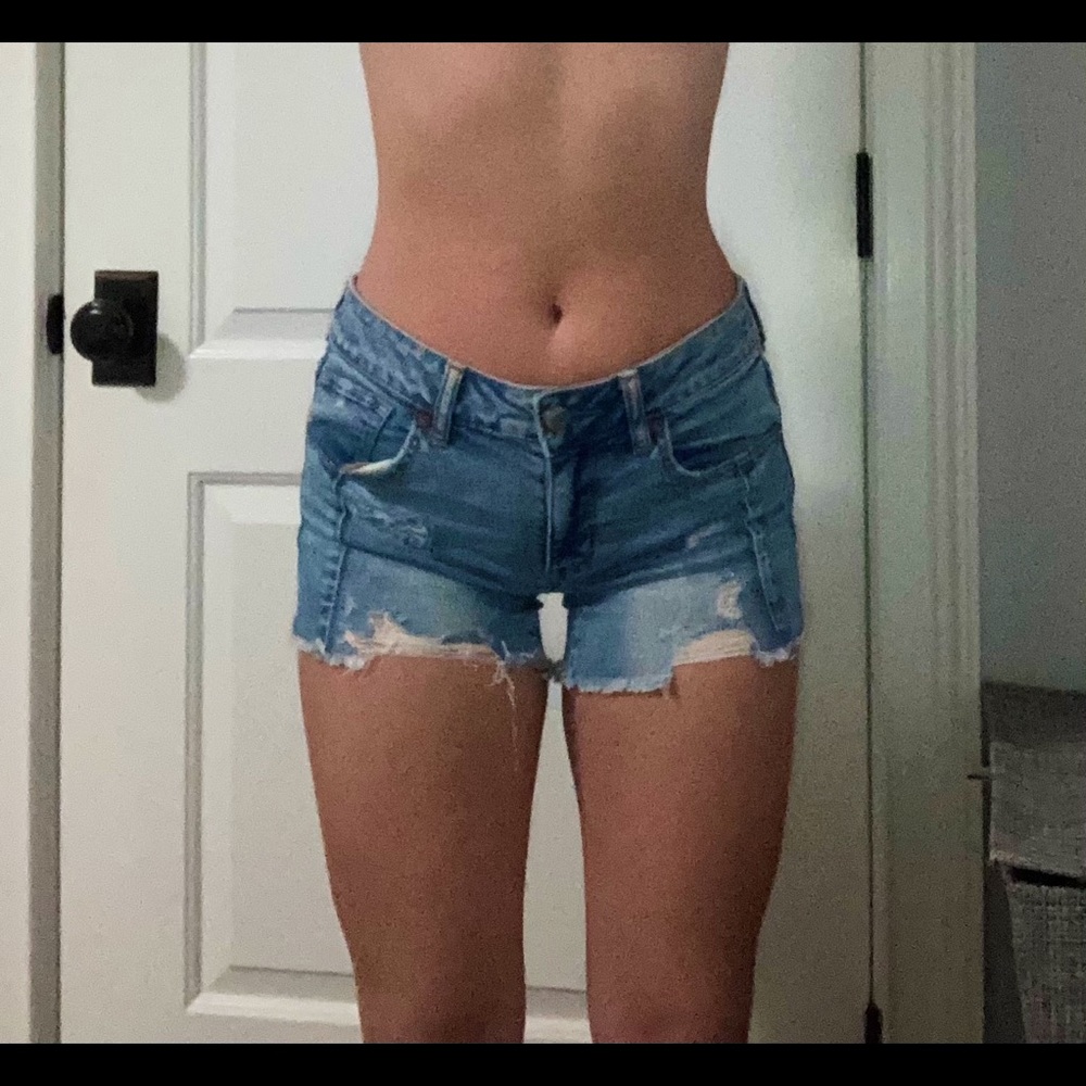 light blue denim shorts mid-waisted